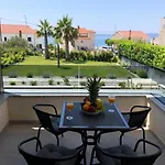 In Podstrana-sv Martin Mit Balkon, Klimaanlage, W-lan, Waschmaschine 4777-2 Подстрана