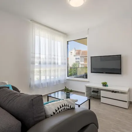 Апартаменты In Podstrana-sv Martin Mit Balkon, Klimaanlage, W-lan, Waschmaschine 4777-2