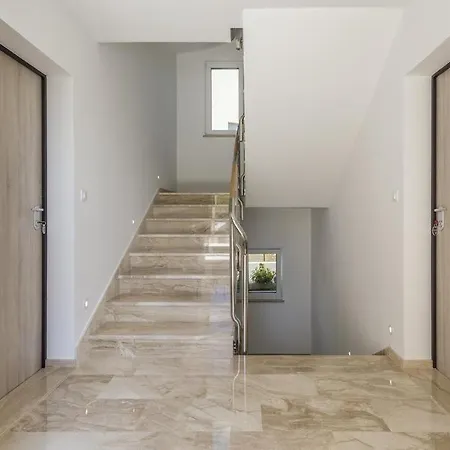 In Podstrana-sv Martin Mit Balkon, Klimaanlage, W-lan, Waschmaschine 4777-2 Podstrana
